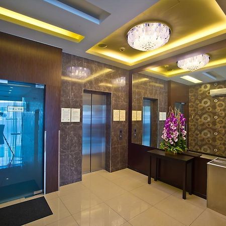 Hotel Zamburger Секудаи Экстерьер фото