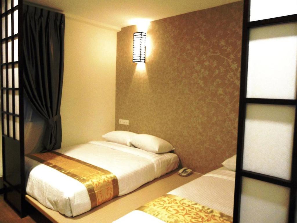 Hotel Zamburger Секудаи Номер фото