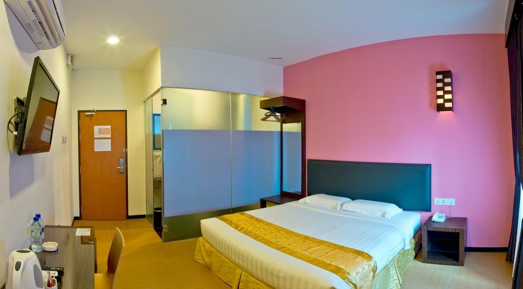Hotel Zamburger Секудаи Номер фото