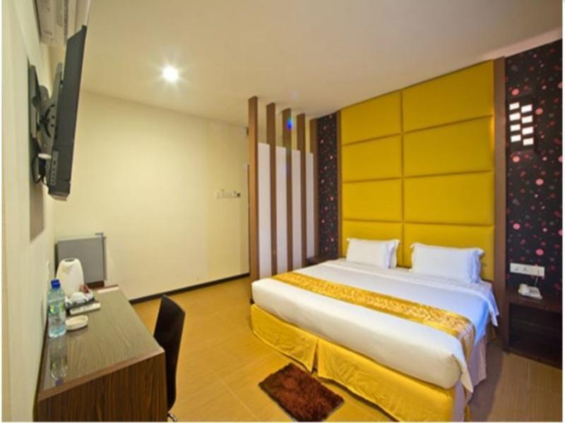 Hotel Zamburger Секудаи Экстерьер фото